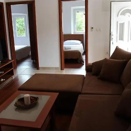 Blossom / Ground Floor Apartment