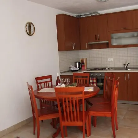 Apartment Blossom / Ground Floor Duba Peljeska